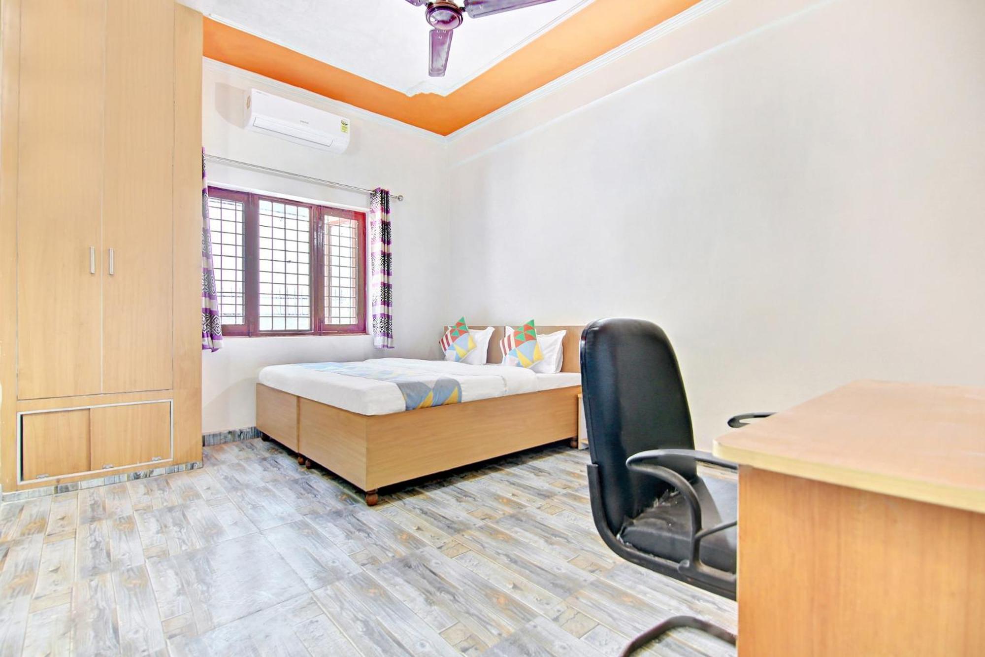 Home 78802 Balaji Bhawan Jhājra Exteriér fotografie