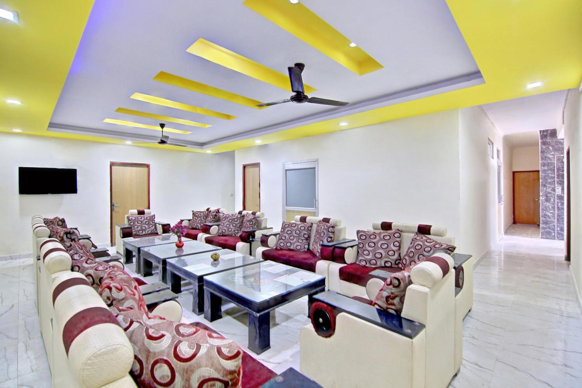 Home 78802 Balaji Bhawan Jhājra Exteriér fotografie